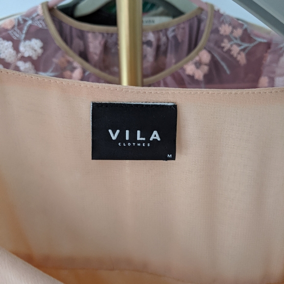 Schitt's Creek Alexis Dress - Picture 6 of 6